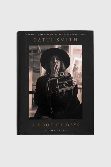 Книга Bloomsbury Publishing PLC A Book of Days, Ms Patti Smith колір барвистий Книга Bloomsbury Publishing PLC A Book of Days, Ms Patti Smith колір барвистий