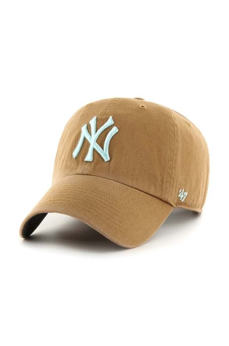 Бавовняна бейсболка 47brand MLB New York Yankees колір бежевий з аплікацією (3318521) Бавовняна бейсболка 47brand MLB New York Yankees колір бежевий з аплікацією (3318521)