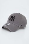 Бавовняна бейсболка 47brand MLB New York Yankees колір сірий з аплікацією (3599584) Бавовняна бейсболка 47brand MLB New York Yankees колір сірий з аплікацією (3599584)