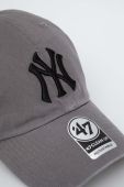 Бавовняна бейсболка 47brand MLB New York Yankees колір сірий з аплікацією (3599584) Бавовняна бейсболка 47brand MLB New York Yankees колір сірий з аплікацією (3599584)