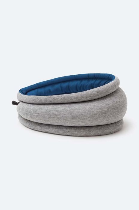 Багатофункціональна подушка Ostrichpillow Light колір блакитний (2876567) Багатофункціональна подушка Ostrichpillow Light колір блакитний (2876567)