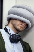 Багатофункціональна подушка Ostrichpillow Light колір блакитний (2876567) Багатофункціональна подушка Ostrichpillow Light колір блакитний (2876567)