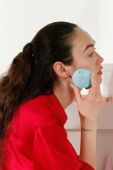 Пристрій для розумного аналізу та очищення шкіри обличчя FOREO LUNA™ Play Smart 2 колір бірюзовий (3195137)