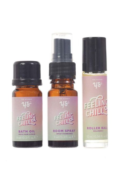 Набір: спрей для приміщень, роликовий стік та олія для ванн Yes Studio Feeling Chill Set колір барвистий Набір: спрей для приміщень, роликовий стік та олія для ванн Yes Studio Feeling Chill Set колір барвистий