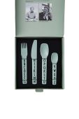 Набір дитячих столових приборів Design Letters Kids cutlery 4-pack колір зелений (2868674) Набір дитячих столових приборів Design Letters Kids cutlery 4-pack колір зелений (2868674)