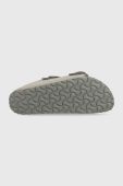 Замшеві шльопанці Birkenstock Arizona Big Buckle жіночі колір сірий Narrow Width 1022154.GRAY-DOVE.GRAY