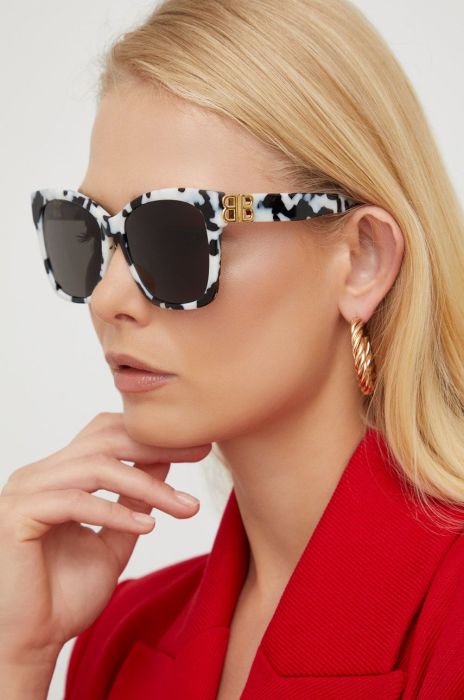 Сонцезахисні окуляри Balenciaga жіночі колір сірий (2475969) Сонцезахисні окуляри Balenciaga жіночі колір сірий (2475969)