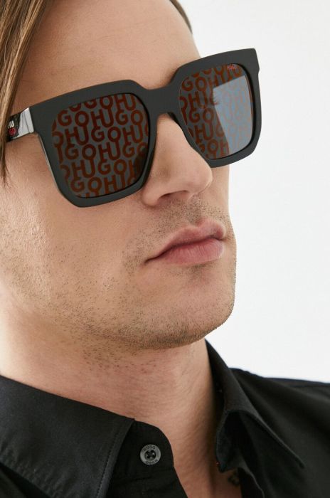 Сонцезахисні окуляри HUGO чоловічі колір чорний (3152566) Сонцезахисні окуляри HUGO чоловічі колір чорний (3152566)