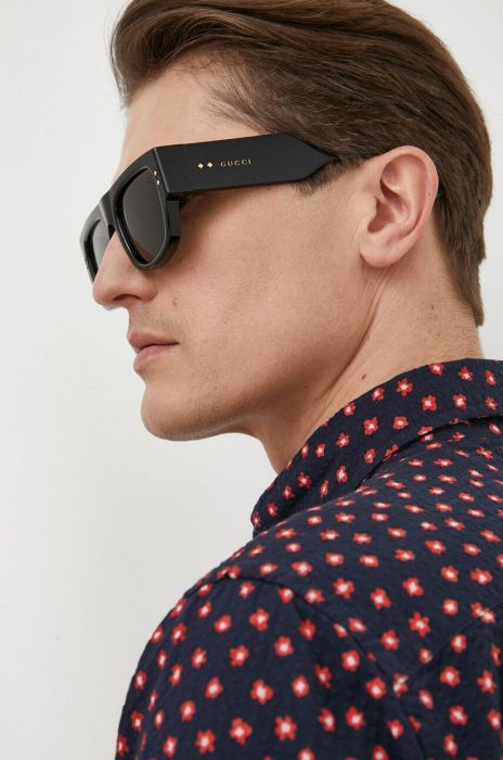 Сонцезахисні окуляри Gucci чоловічі колір чорний (3166051) Сонцезахисні окуляри Gucci чоловічі колір чорний (3166051)