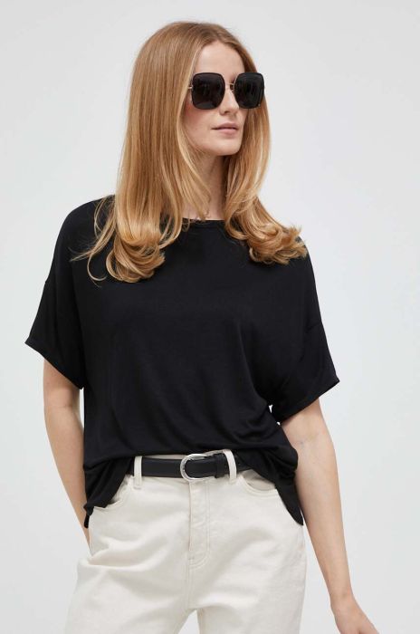 Футболка United Colors of Benetton жіноча колір чорний Футболка United Colors of Benetton жіноча колір чорний