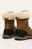 UGG Зимові чоботи Adirondack Boot III колір коричневий UGG Зимові чоботи Adirondack Boot III колір коричневий