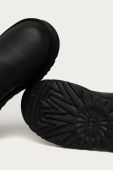 UGG - Шкіряні чоботи Classic Short колір чорний UGG - Шкіряні чоботи Classic Short колір чорний