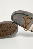 UGG - Замшеві тапочки Dakota колір сірий (784793) UGG - Замшеві тапочки Dakota колір сірий (784793)