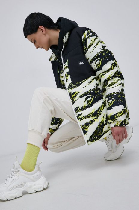 Куртка Quiksilver жіноча колір чорний зимова Куртка Quiksilver жіноча колір чорний зимова