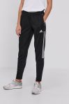 Штани adidas Performance GQ1241 жіночі колір чорний з аплікацією Штани adidas Performance GQ1241 жіночі колір чорний з аплікацією
