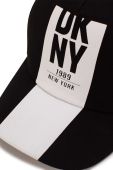 Дитяча бавовняна шапка Dkny колір чорний з принтом Дитяча бавовняна шапка Dkny колір чорний з принтом