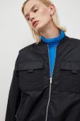 Куртка-бомбер Gestuz жіночий колір чорний перехідна Куртка-бомбер Gestuz жіночий колір чорний перехідна