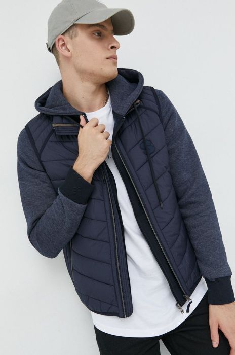 Безрукавка s.Oliver чоловічий колір синій перехідний (2773323) Безрукавка s.Oliver чоловічий колір синій перехідний (2773323)