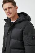 Куртка Tommy Hilfiger чоловіча колір чорний зимова (2708281) Куртка Tommy Hilfiger чоловіча колір чорний зимова (2708281)
