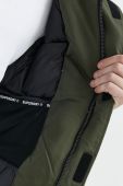 Куртка Superdry чоловіча колір зелений зимова (2908307) Куртка Superdry чоловіча колір зелений зимова (2908307)