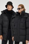 Куртка Rains 15040 Boxy Puffer Parka колір чорний зимова Куртка Rains 15040 Boxy Puffer Parka колір чорний зимова