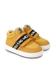 Дитячі шкіряні кросівки Garvalin колір жовтий (2732576) Дитячі шкіряні кросівки Garvalin колір жовтий (2732576)