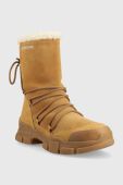 замшеві чоботи Love Moschino колір бежевий замшеві чоботи Love Moschino колір бежевий
