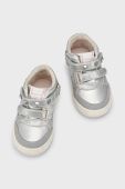Дитячі туфлі Mayoral колір срібний Дитячі туфлі Mayoral колір срібний