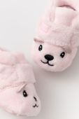 Черевики для немовля UGG Bixbee And Lovey Bear Stuffie колір рожевий Черевики для немовля UGG Bixbee And Lovey Bear Stuffie колір рожевий