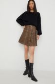 Шкіряна спідниця Gestuz колір коричневий mini розкльошена
