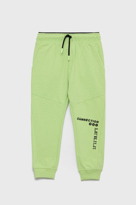 Дитячі спортивні штани United Colors of Benetton колір зелений з принтом Дитячі спортивні штани United Colors of Benetton колір зелений з принтом
