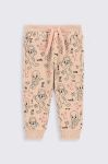 Дитячі спортивні штани Coccodrillo колір бежевий візерунок (2585083) Дитячі спортивні штани Coccodrillo колір бежевий візерунок (2585083)