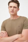 Футболка Tommy Hilfiger чоловічий колір зелений однотонний (2415862) Футболка Tommy Hilfiger чоловічий колір зелений однотонний (2415862)