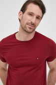 Футболка Tommy Hilfiger чоловічий колір бордовий однотонний (2415837)