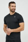 Тренувальна футболка Reebok Tech колір чорний однотонна Тренувальна футболка Reebok Tech колір чорний однотонна