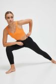 Бюстгальтер для йоги Casall Seamless Rib колір помаранчевий однотонний Бюстгальтер для йоги Casall Seamless Rib колір помаранчевий однотонний