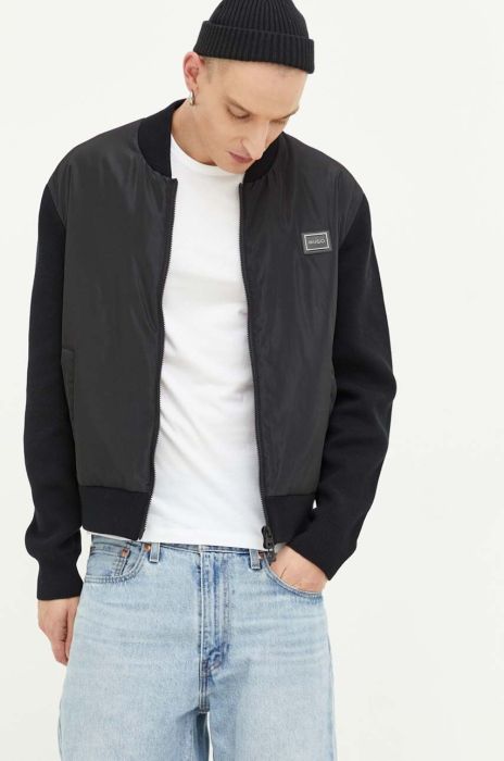 Куртка-бомбер HUGO чоловічий колір чорний перехідна Куртка-бомбер HUGO чоловічий колір чорний перехідна