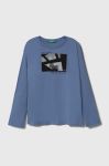 Дитячий бавовняний лонгслів United Colors of Benetton з принтом колір блакитний (3515151) Дитячий бавовняний лонгслів United Colors of Benetton з принтом колір блакитний (3515151)