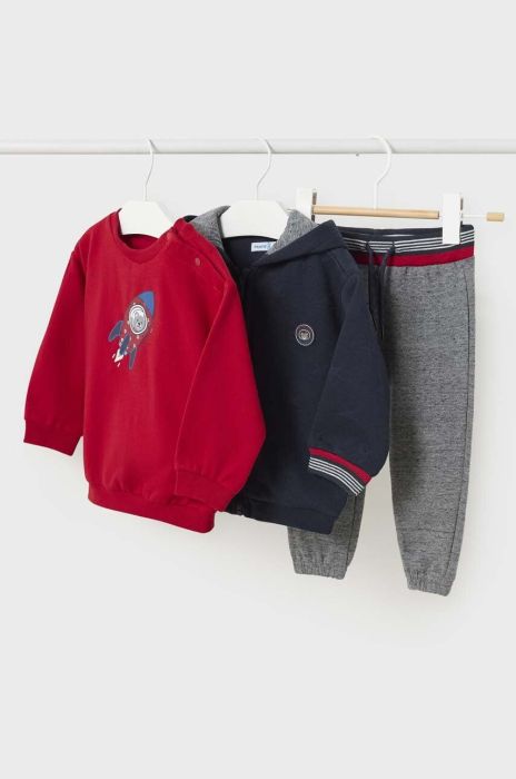 Cпортивний костюм для немовлят Mayoral колір червоний (3428812) Cпортивний костюм для немовлят Mayoral колір червоний (3428812)