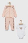 Комплект для немовлят Guess колір рожевий (3329865) Комплект для немовлят Guess колір рожевий (3329865)