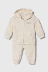 Cпортивний костюм для немовлят Guess колір бежевий (3601946) Cпортивний костюм для немовлят Guess колір бежевий (3601946)