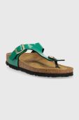 В'єтнамки Birkenstock Gizeh жіночі колір зелений на плоскому ходу 1025457 В'єтнамки Birkenstock Gizeh жіночі колір зелений на плоскому ходу 1025457