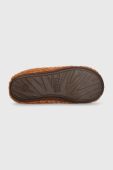 Тапочки UGG Plushy Slipper колір коричневий 1143952 Тапочки UGG Plushy Slipper колір коричневий 1143952