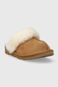 Дитячі замшеві тапочки UGG K COZY II колір бежевий Дитячі замшеві тапочки UGG K COZY II колір бежевий