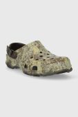 Шльопанці Crocs ALL TERAIN MOSS CLOG 209206 DUSOL/MULTI чоловічі колір зелений 209206 Шльопанці Crocs ALL TERAIN MOSS CLOG 209206 DUSOL/MULTI чоловічі колір зелений 209206