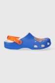 Шльопанці Crocs NBA CO York Knicks Classic Clog 208862 колір блакитний Шльопанці Crocs NBA CO York Knicks Classic Clog 208862 колір блакитний