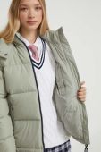 Пухова куртка Tommy Jeans жіноча колір зелений зимова (3374862) Пухова куртка Tommy Jeans жіноча колір зелений зимова (3374862)