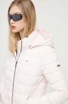 Куртка Tommy Jeans жіноча колір рожевий зимова (3329983) Куртка Tommy Jeans жіноча колір рожевий зимова (3329983)