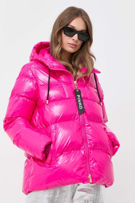 Куртка Pinko жіноча колір рожевий зимова (3434185) Куртка Pinko жіноча колір рожевий зимова (3434185)