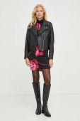 Шкіряна куртка Alohas жіноча колір чорний перехідна Шкіряна куртка Alohas жіноча колір чорний перехідна